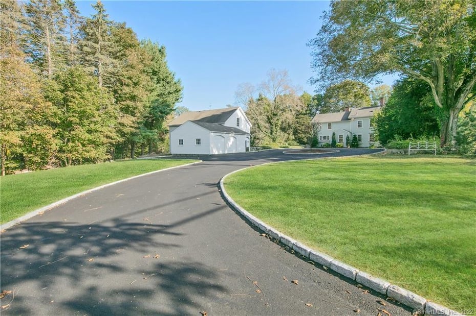 521 State Street Photo 10