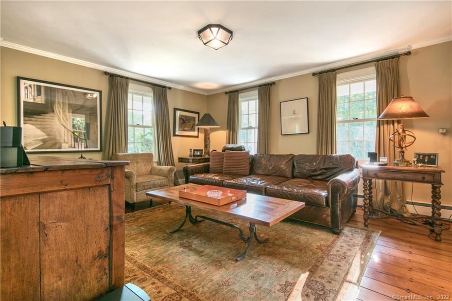 521 State Street Photo 19