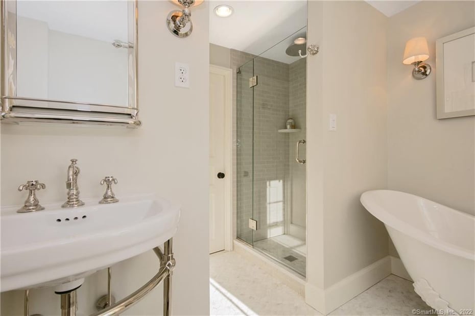521 State Street Photo 31