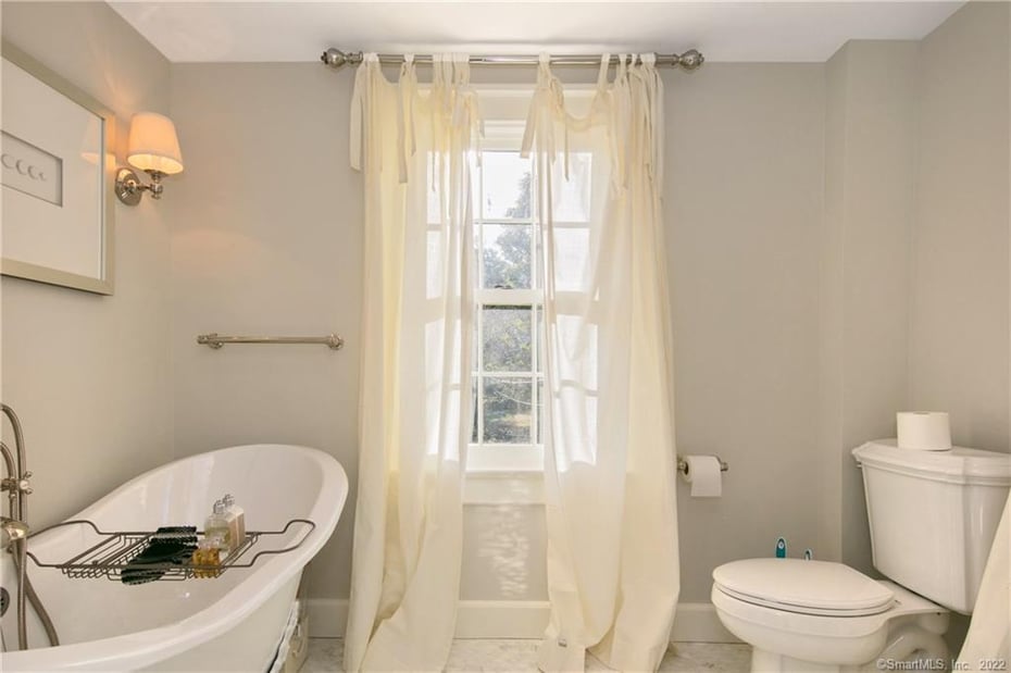521 State Street Photo 32