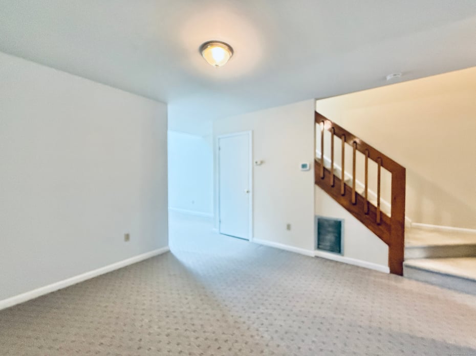 2437 Bedford Street  #C19 Photo 8