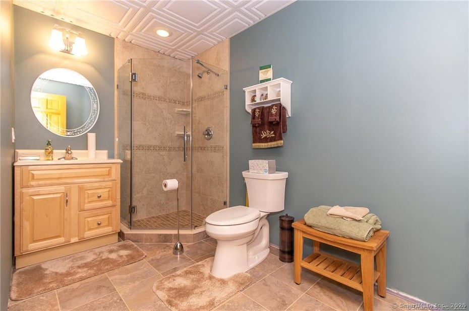 93 Oakwood Drive Photo 30