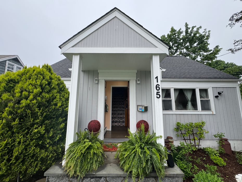 165 Greenfield Drive Photo 1