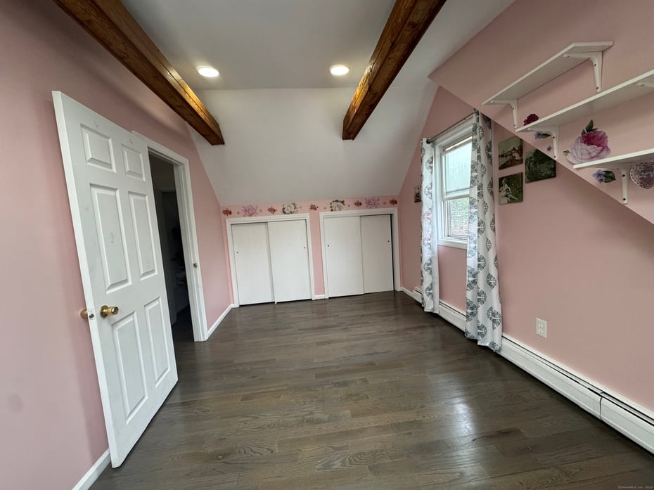 165 Greenfield Drive Photo 35