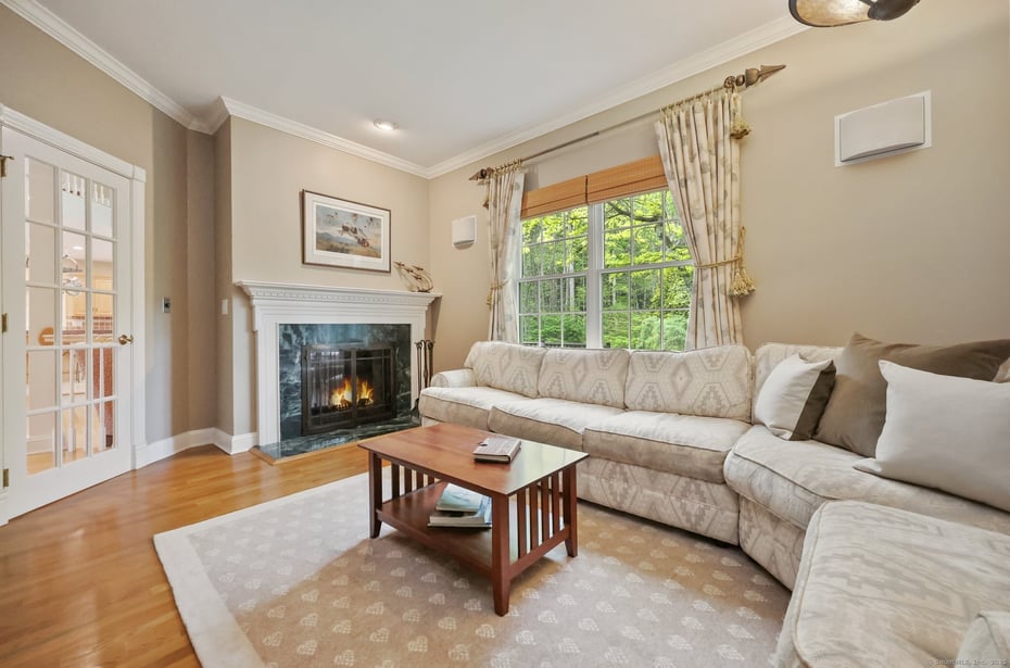 10 Misty Brook Lane Photo 14