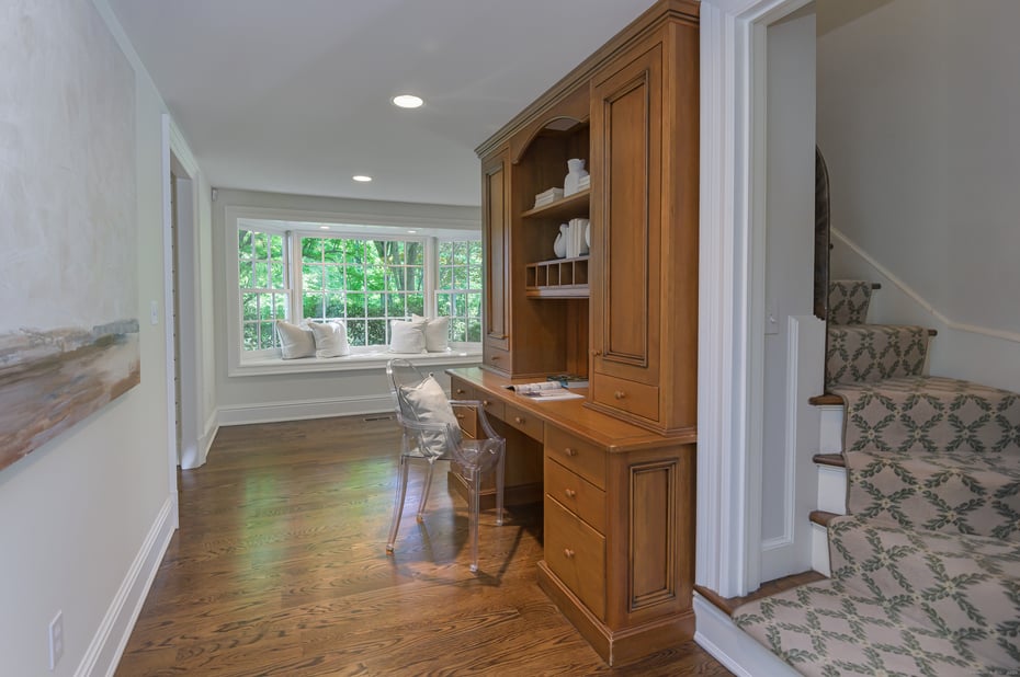 379 Hurlbutt Street Photo 15
