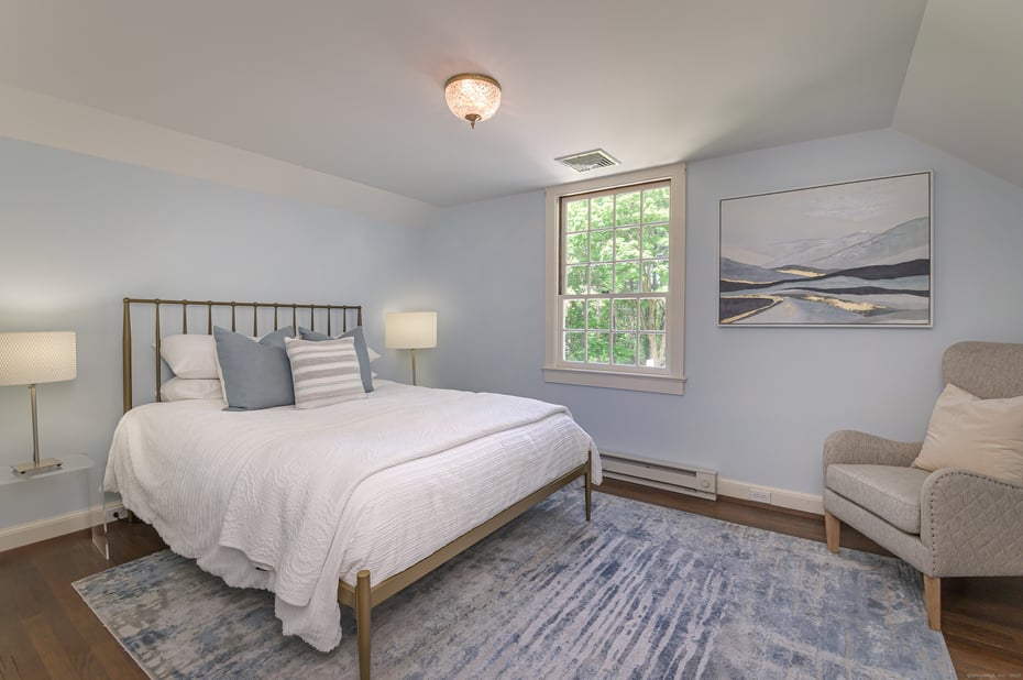 379 Hurlbutt Street Photo 22
