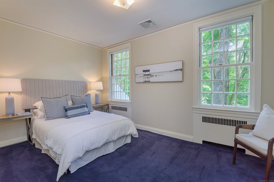 379 Hurlbutt Street Photo 24