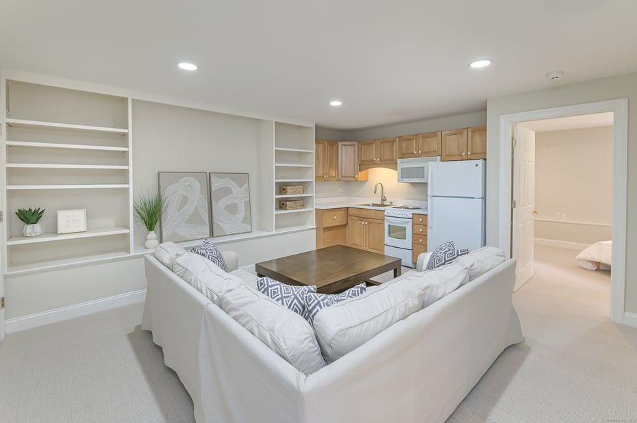 379 Hurlbutt Street Photo 28
