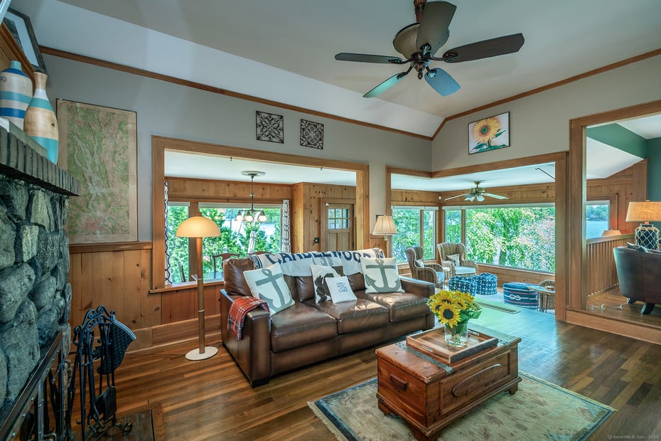 4 Glen Holly Road Photo 13