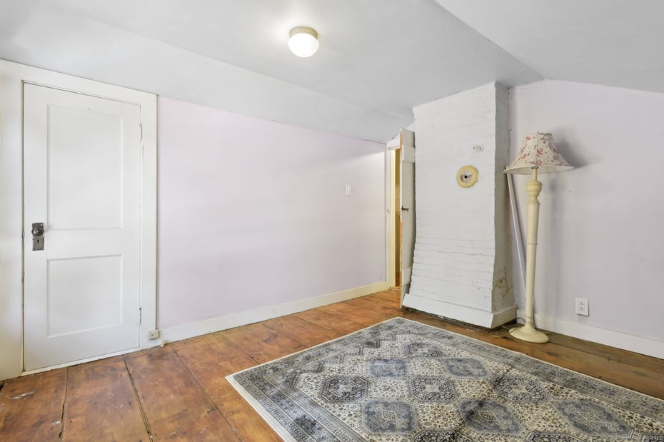 6 Cider Mill Road Photo 19