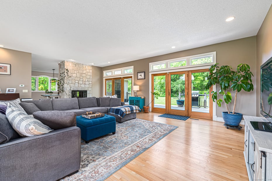 215 Blueberry Hill Road Photo 14