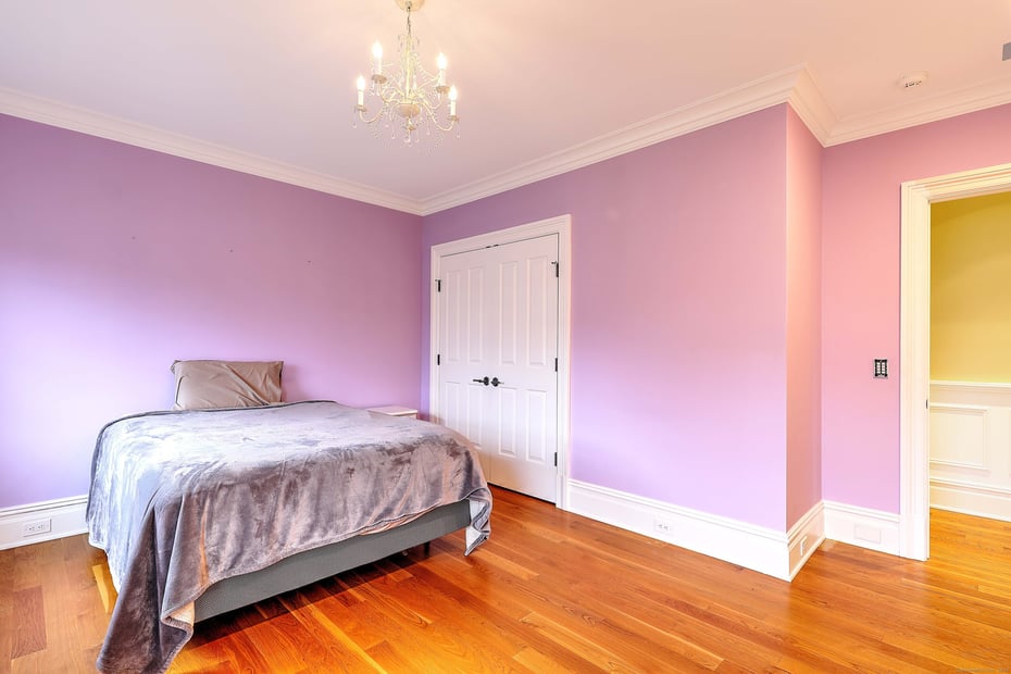 84 Mustang Drive Photo 24