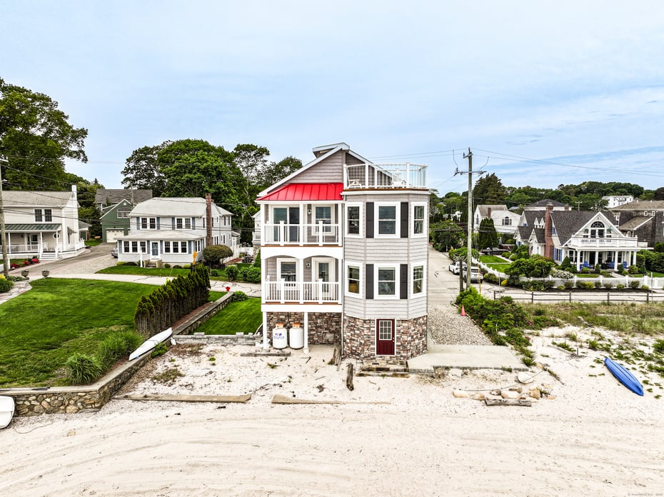 22 Shore Road Photo 1