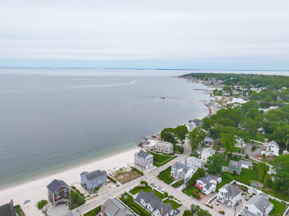 22 Shore Road Photo 12