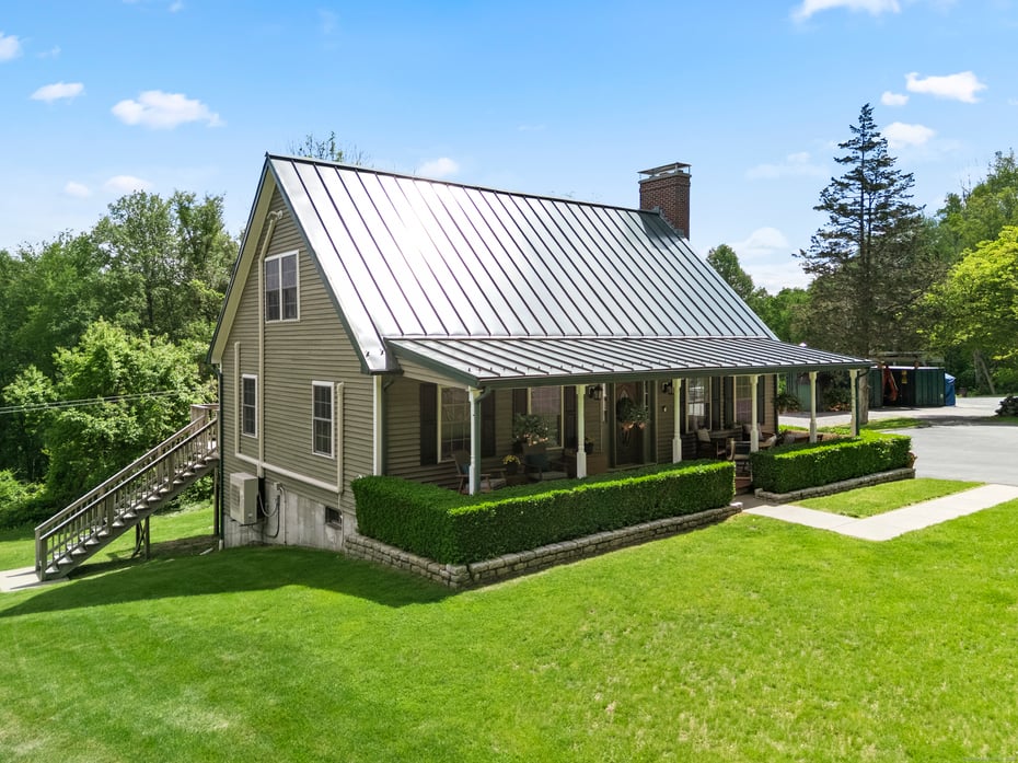 80 Walker Road Photo 4