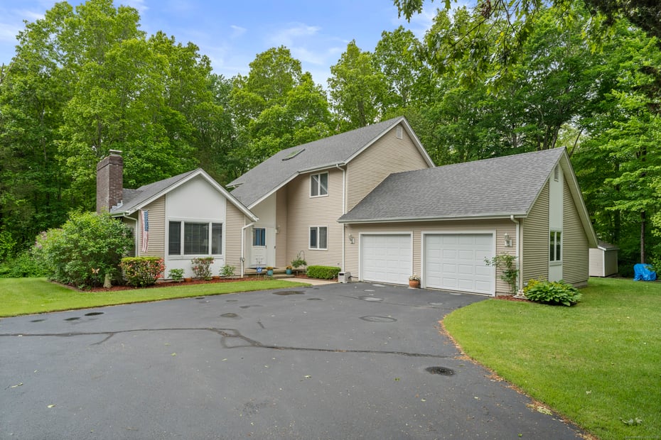 21 Corrina Lane Photo 1