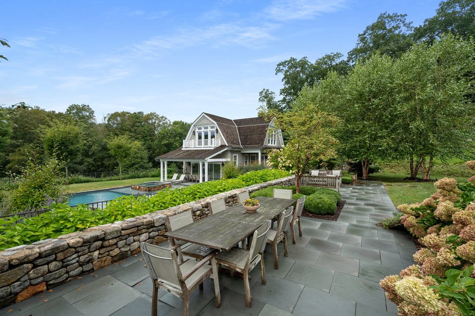 294 Maple Road Photo 29