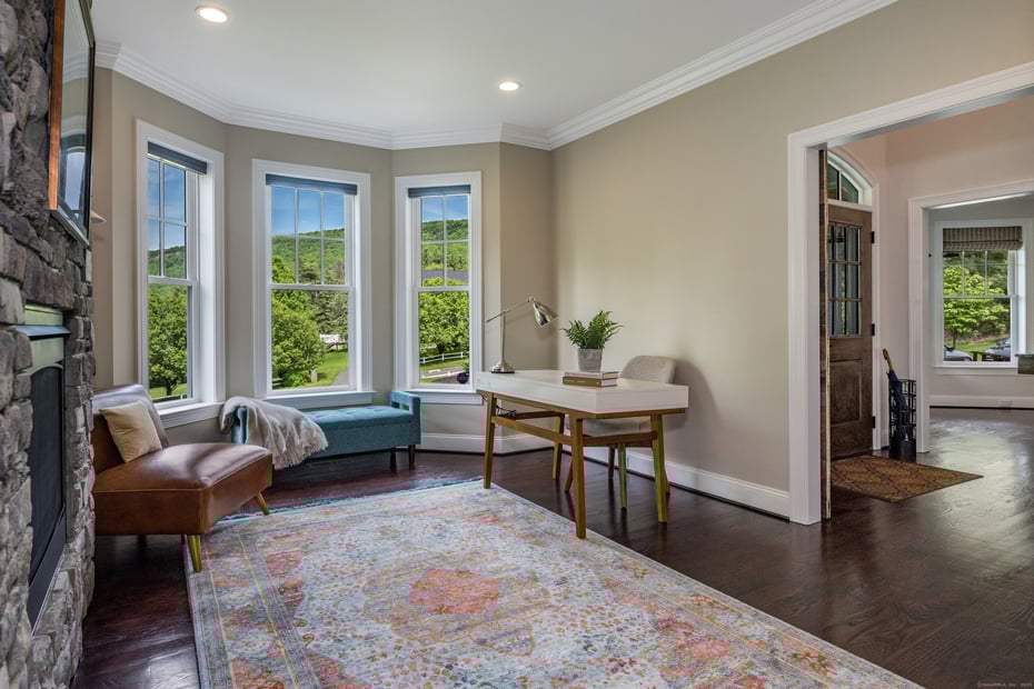 1 Ridgebury Road Photo 15