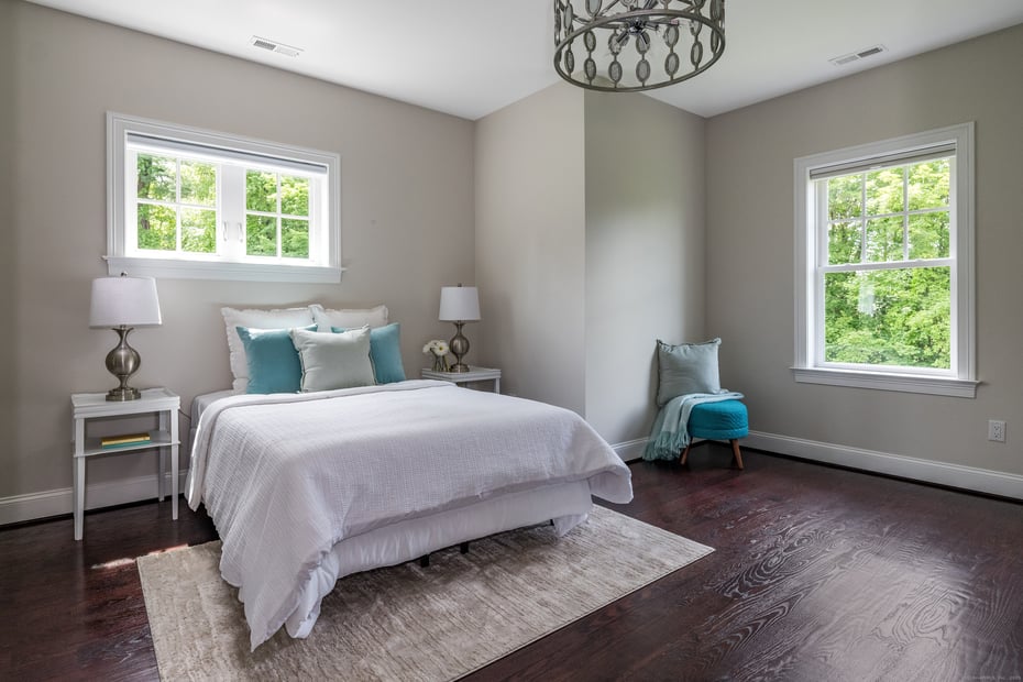 1 Ridgebury Road Photo 26
