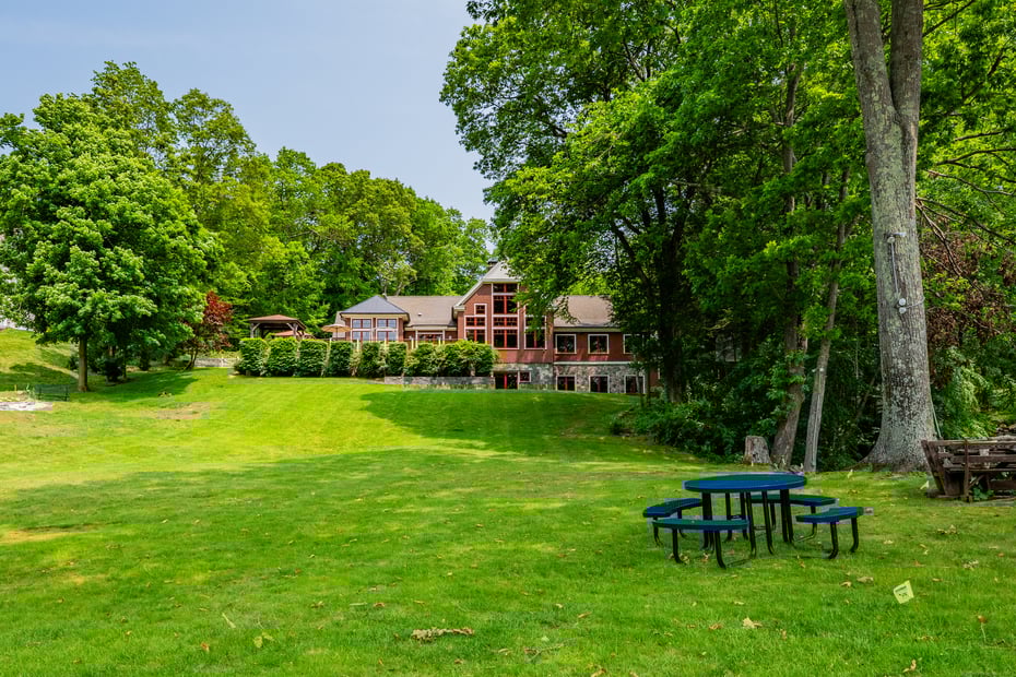 218 Kuhne Road Photo 31