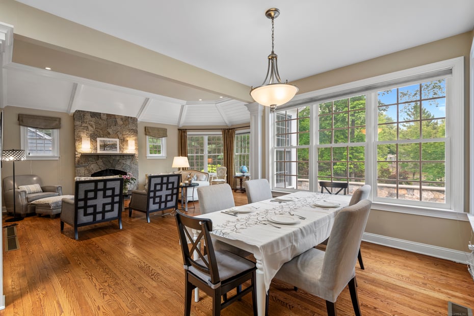 8 Hollow Oak Road Photo 12