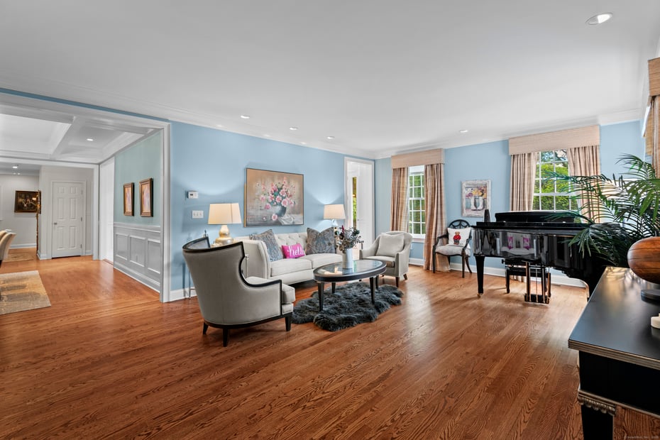 8 Hollow Oak Road Photo 15