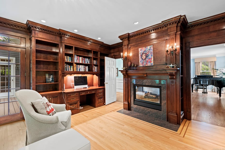 8 Hollow Oak Road Photo 20