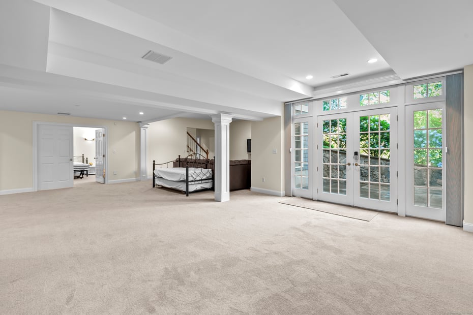 8 Hollow Oak Road Photo 35