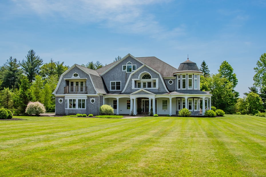 562 Upper Grassy Hill Road Photo 1
