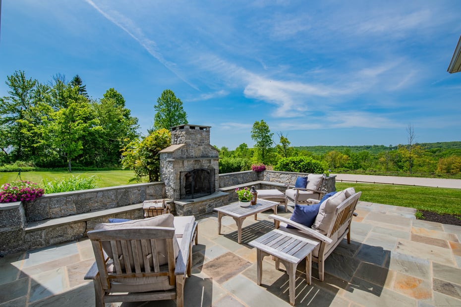 562 Upper Grassy Hill Road Photo 32