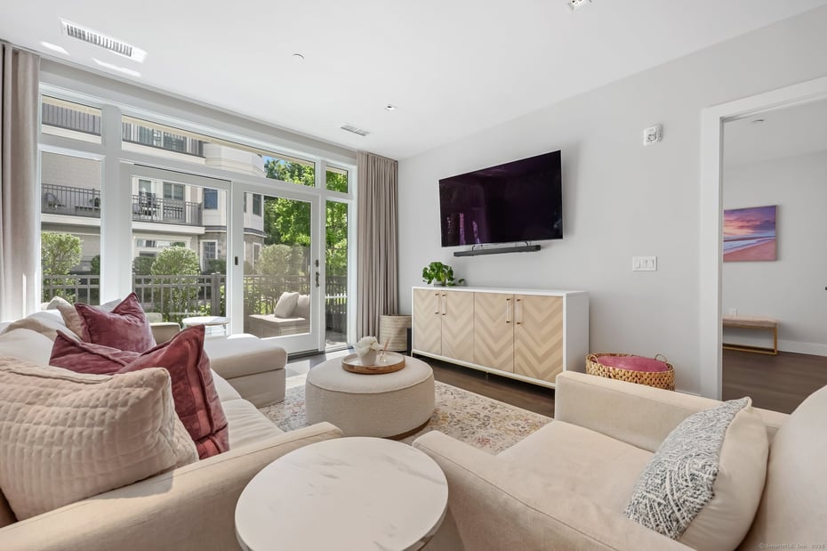 180 Park Street  #D103 Photo 14