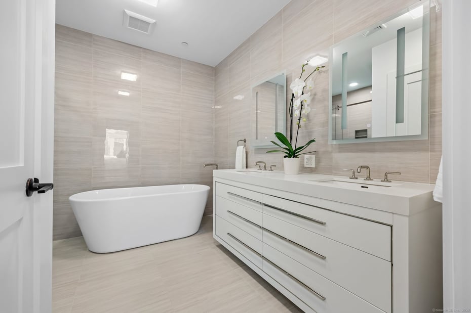 180 Park Street  #D103 Photo 18