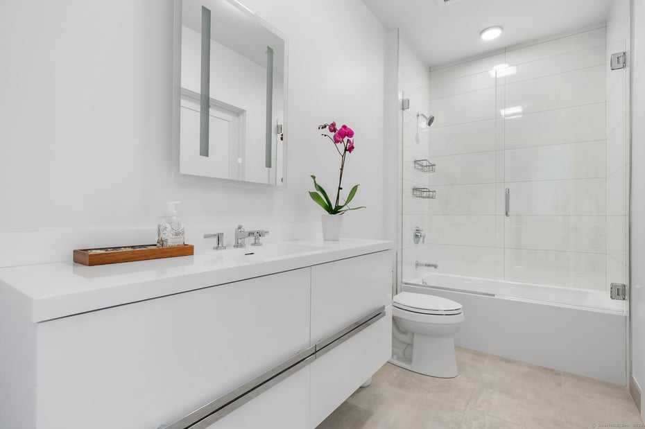 180 Park Street  #D103 Photo 23
