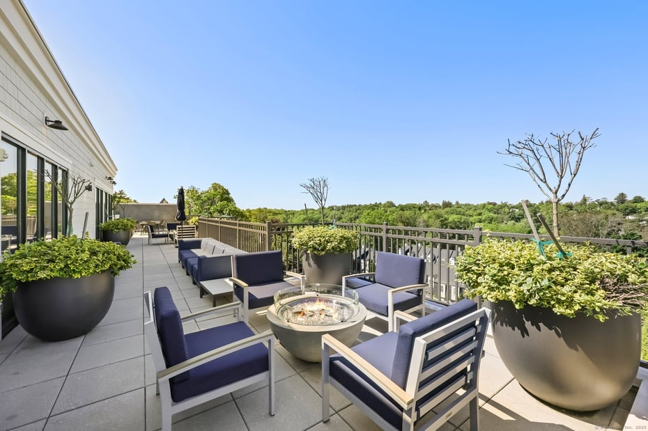180 Park Street  #D103 Photo 27