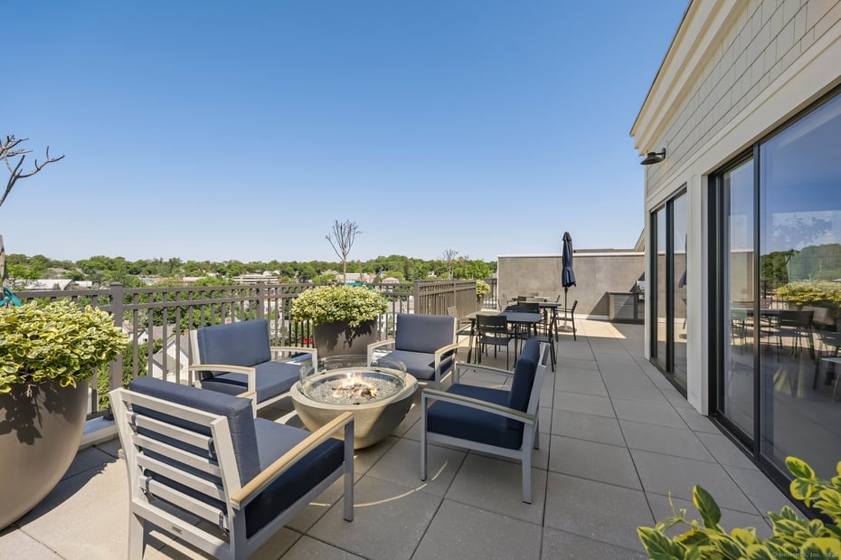 180 Park Street  #D103 Photo 28