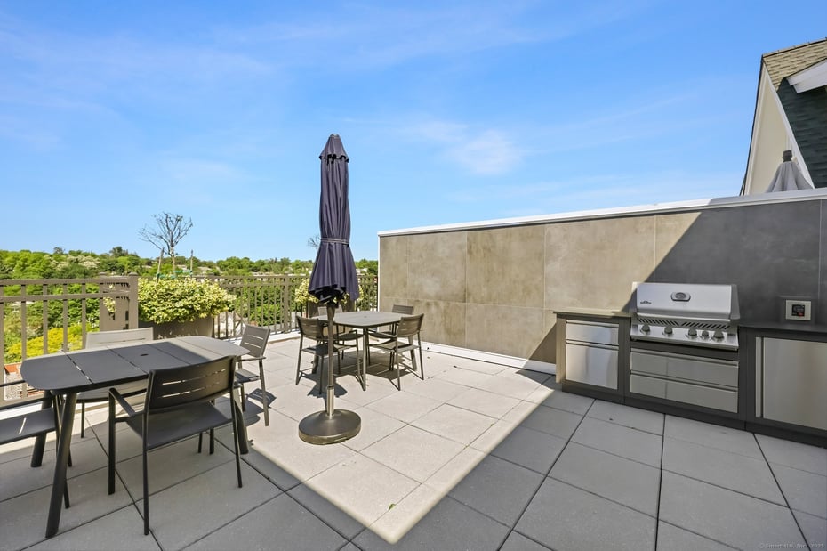 180 Park Street  #D103 Photo 29
