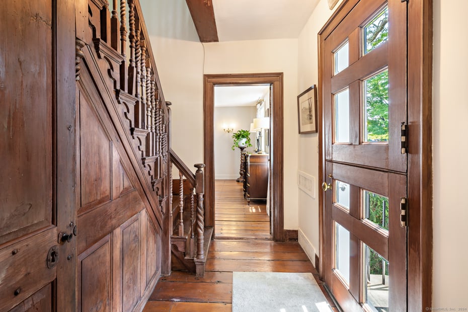 264 Taugwonk Road Photo 22
