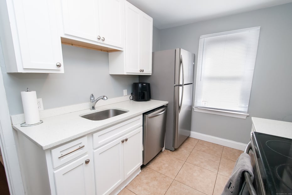 435 Ruth Street Photo 11