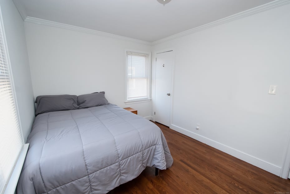 435 Ruth Street Photo 17