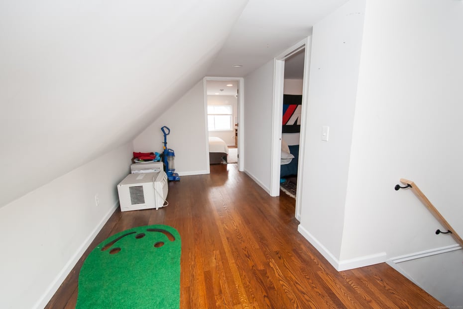 435 Ruth Street Photo 25