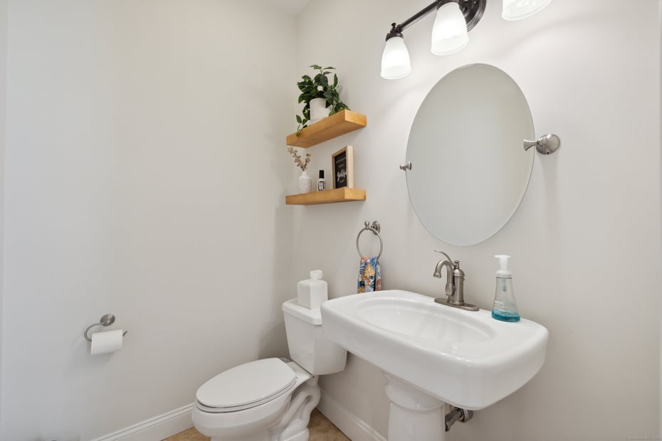 35 Bart Drive Photo 15