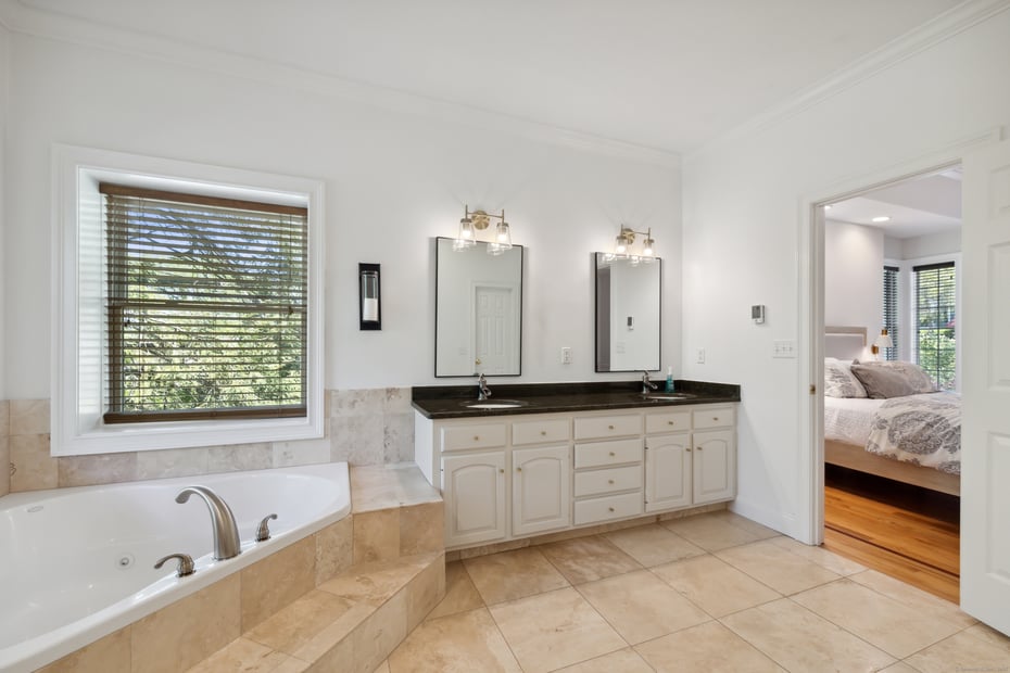 35 Bart Drive Photo 21