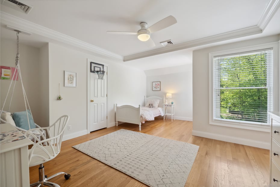 35 Bart Drive Photo 27