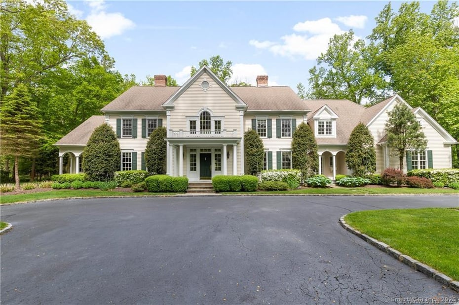 9 Zak Hill Drive Photo 1