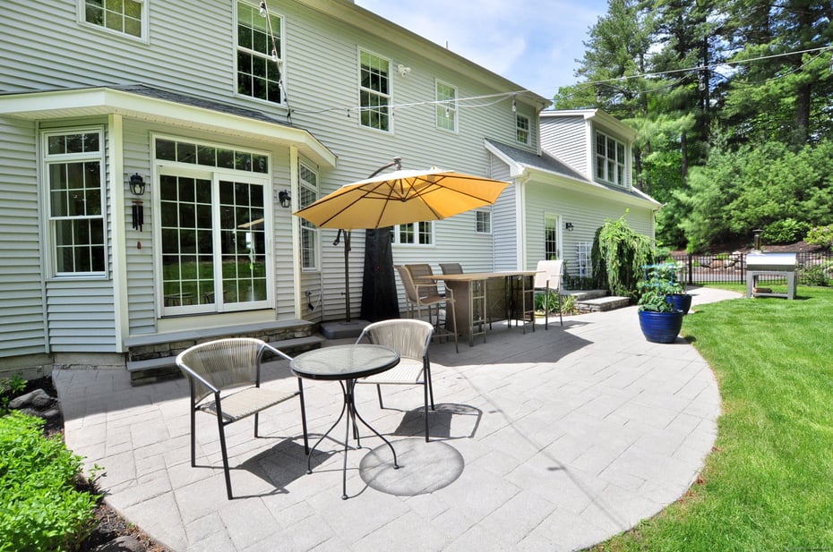 10 Holcomb Hill Road Photo 7