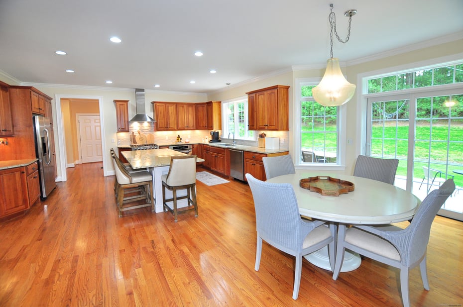 10 Holcomb Hill Road Photo 13