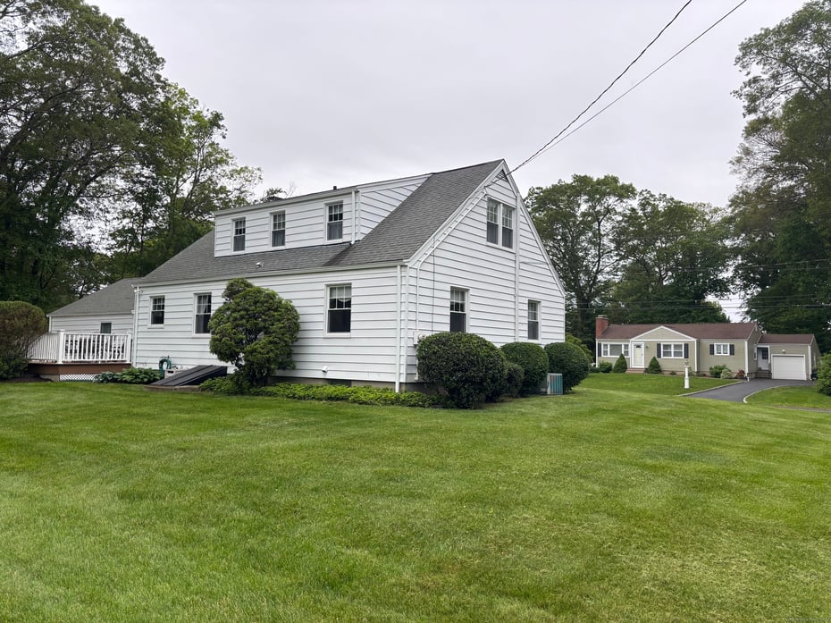 110 Cottage Street Photo 3