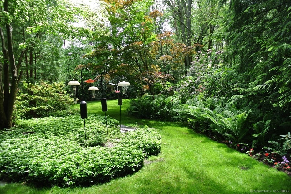 175 Tokeneke Drive Photo 8