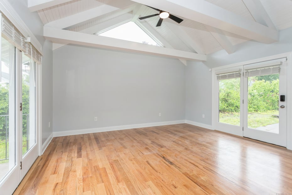 171 Ashton Street Photo 12